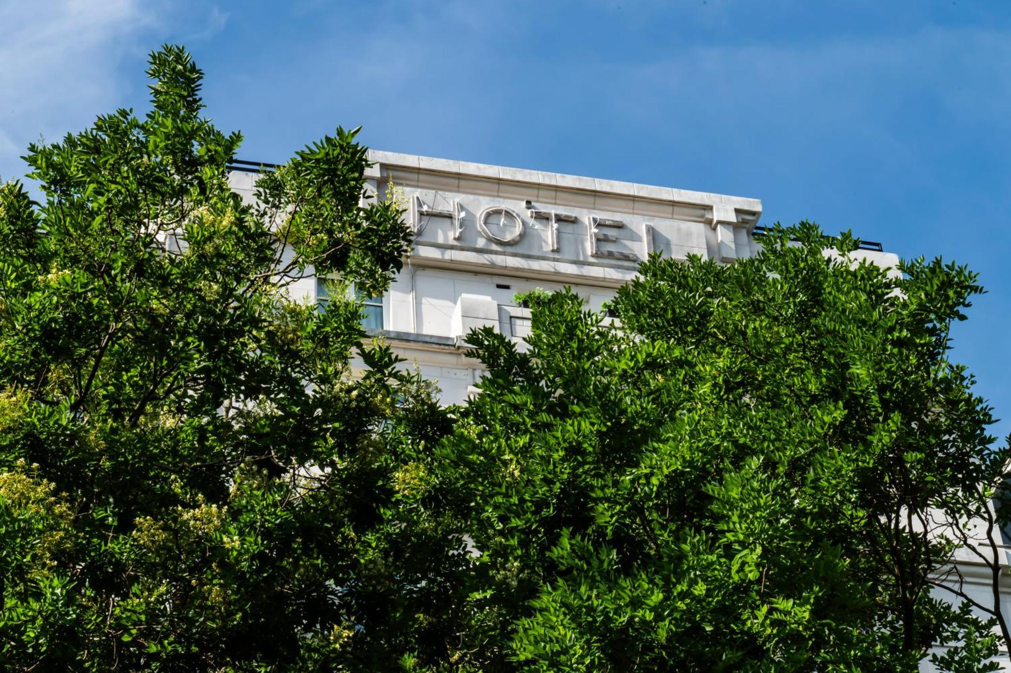Le Lampika Hotel Paris Eksteriør billede