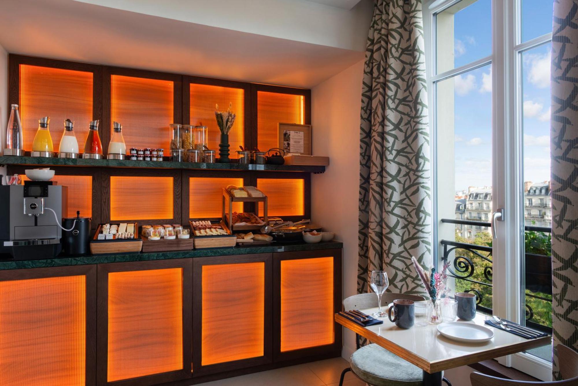 Le Lampika Hotel Paris Eksteriør billede